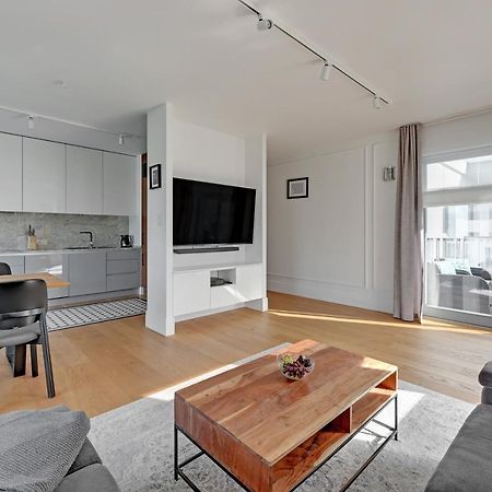Seaside Mansion - Nadmorze Apartment Gdansk Bagian luar foto