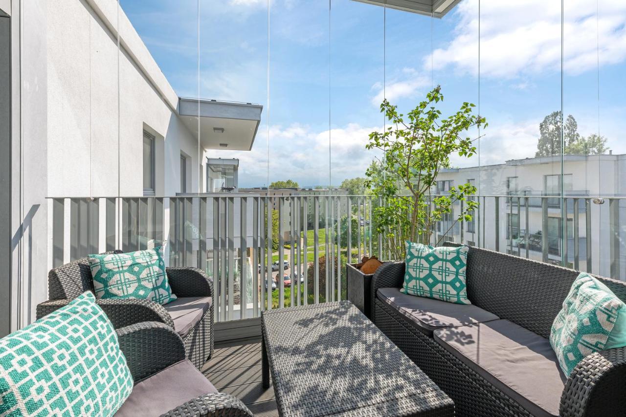 Seaside Mansion - Nadmorze Apartment Gdansk Bagian luar foto