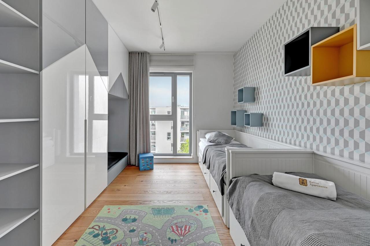 Seaside Mansion - Nadmorze Apartment Gdansk Bagian luar foto