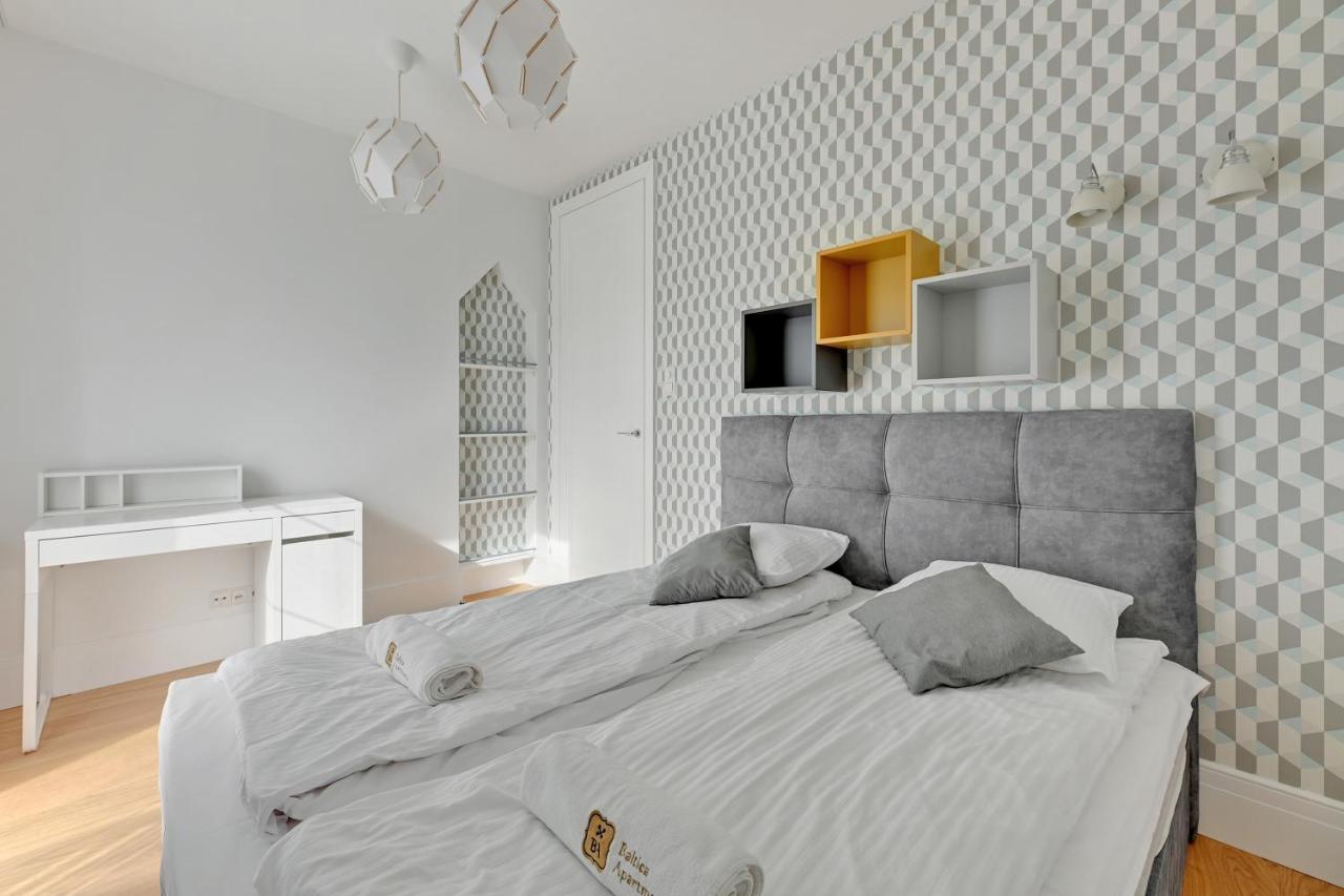 Seaside Mansion - Nadmorze Apartment Gdansk Bagian luar foto